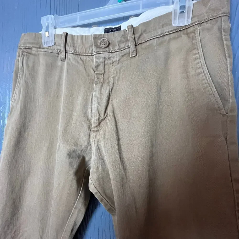 J. Crew Men’s Stretch 484 Slim Chino Khaki Pants 32 x 32* (Measures 32 x 30.5)